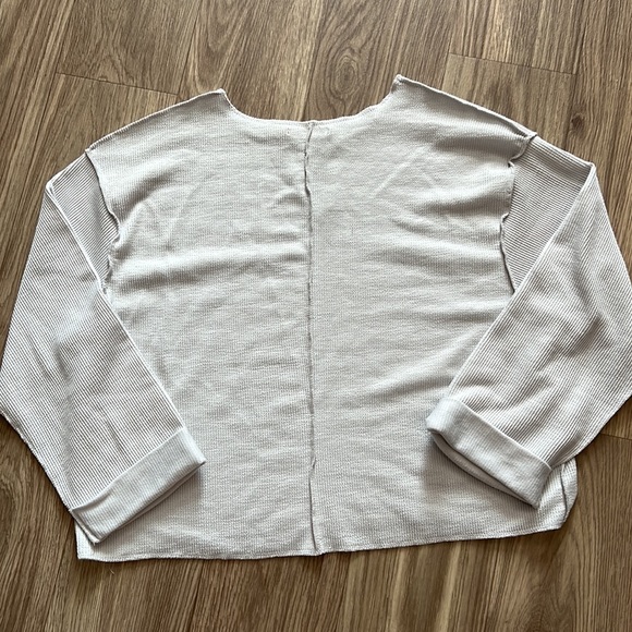 Francesca’s Loose Fit Crop Top - Picture 8 of 14